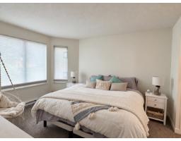 14848 Beachview Avenue, White Rock, BC V4B1N7 Photo 8