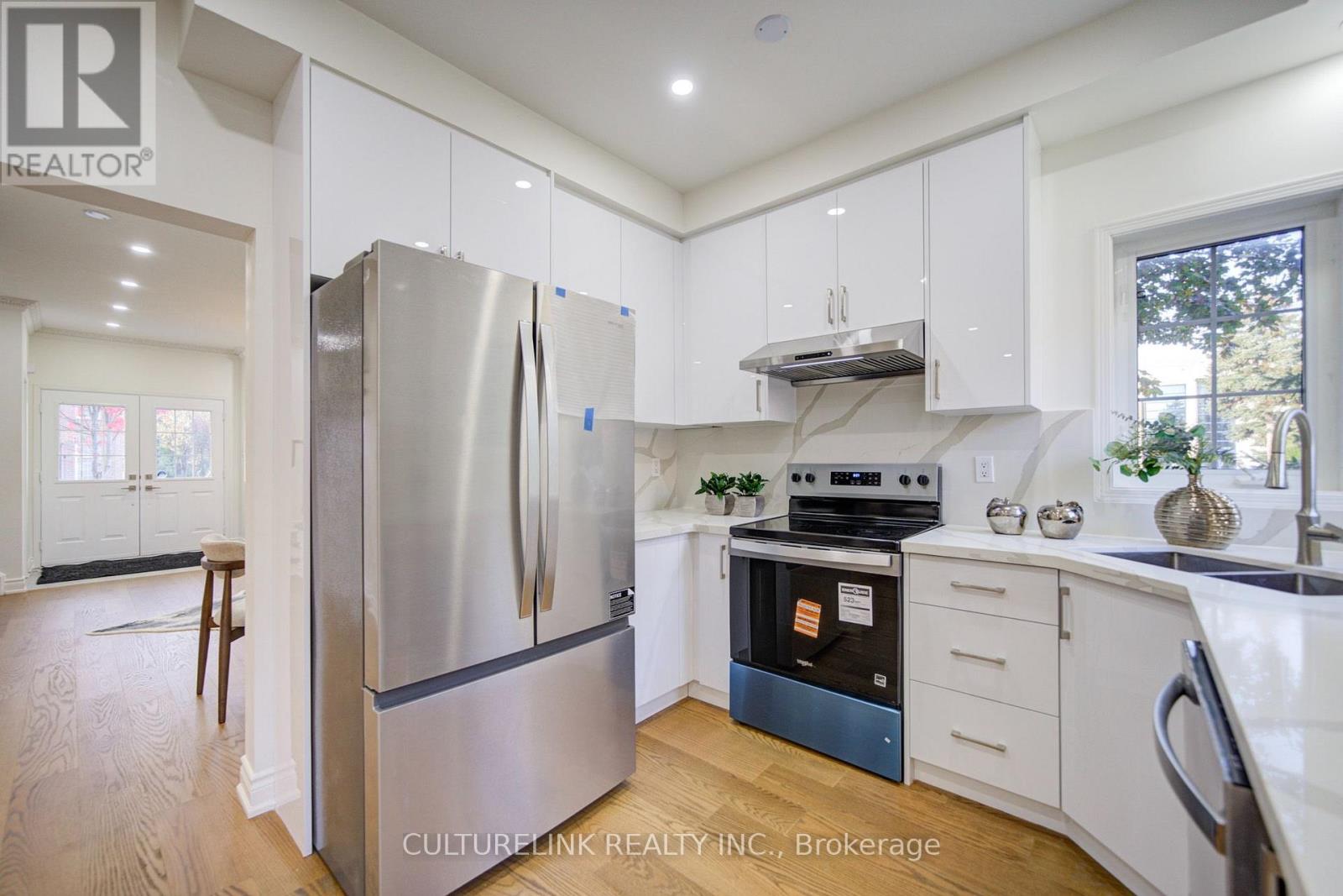 2 Hartwell Place, Markham, ON photo 14