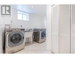 1997 Truscott Drive, Mississauga, ON L5J2A4 Photo 19
