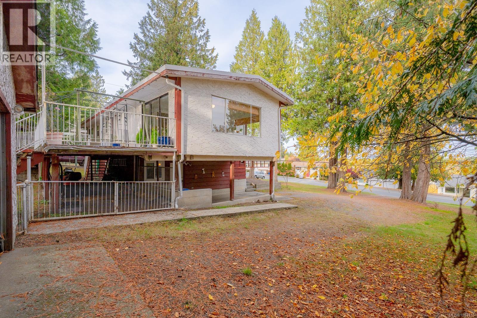 1835 Richardson Rd - 40