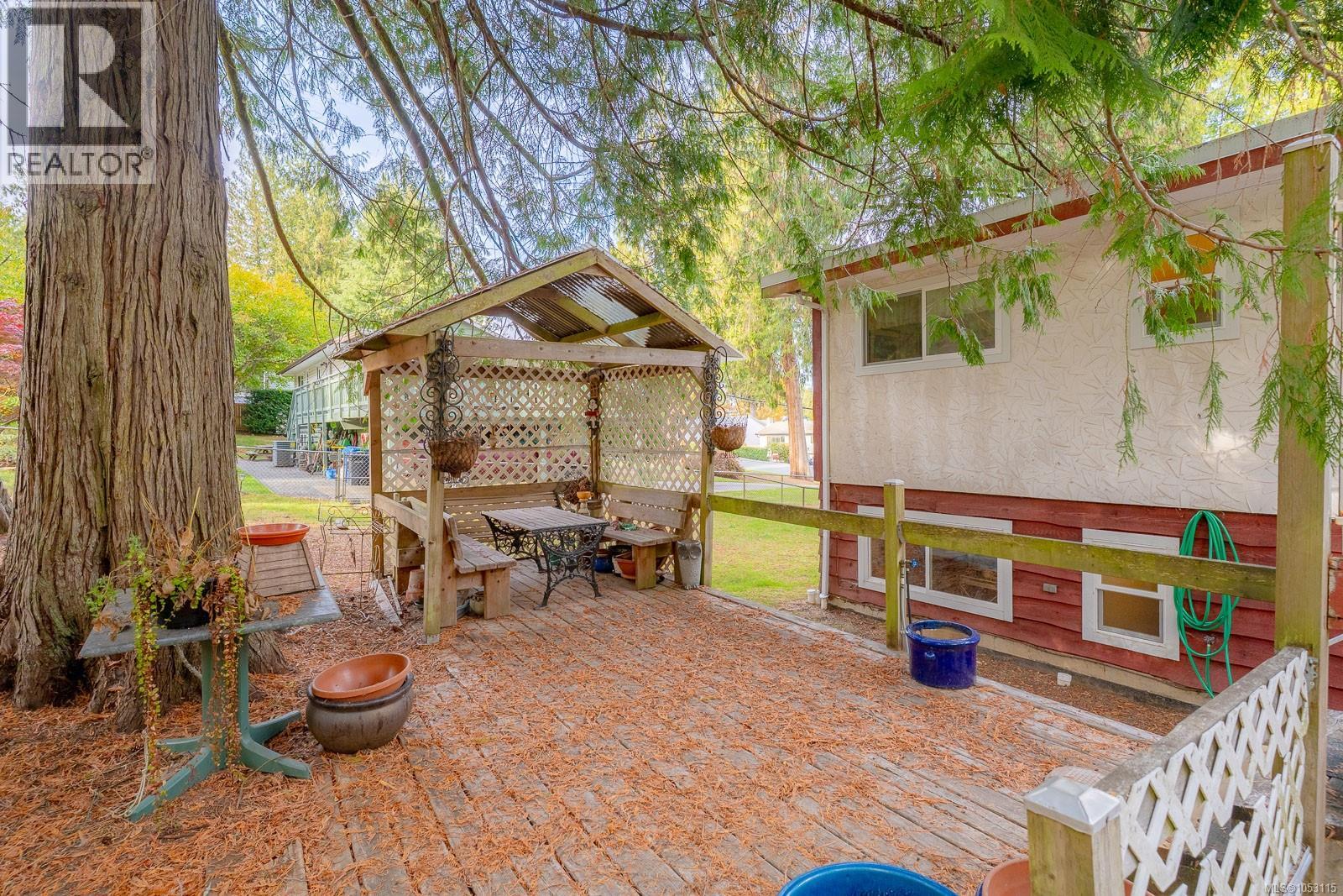 1835 Richardson Rd - 46