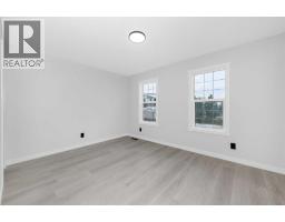 Hall - 92 Taralake Park Ne, Calgary, AB T3J0B7 Photo 17