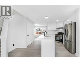 Living room - 92 Taralake Park Ne, Calgary, AB T3J0B7 Photo 6