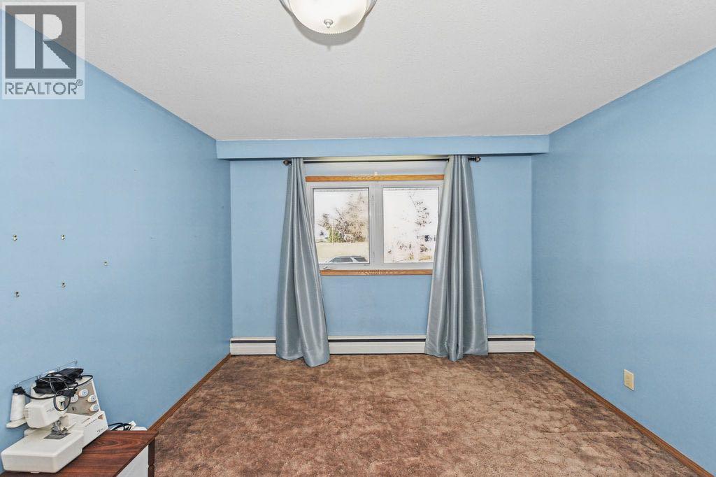 5013 47 Street, Daysland — photo 16