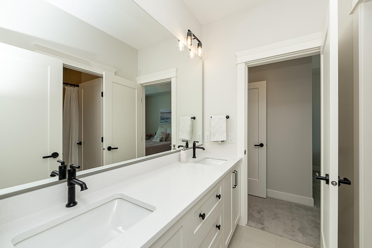 4451 215B Street, Langley — photo 24