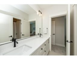 4451 215b Street, Langley, BC V3A2M2 Photo 24