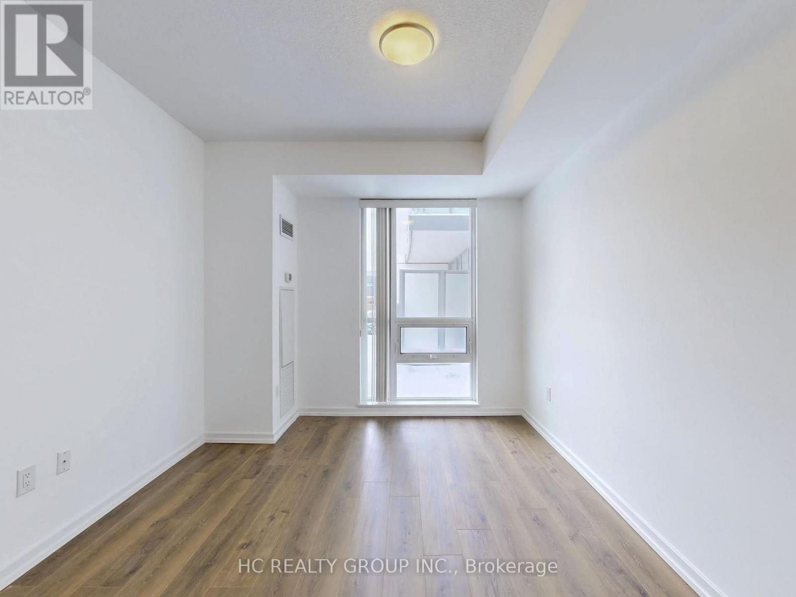 229 - 70 FOREST MANOR ROAD, Toronto (Henry Farm) — photo 7