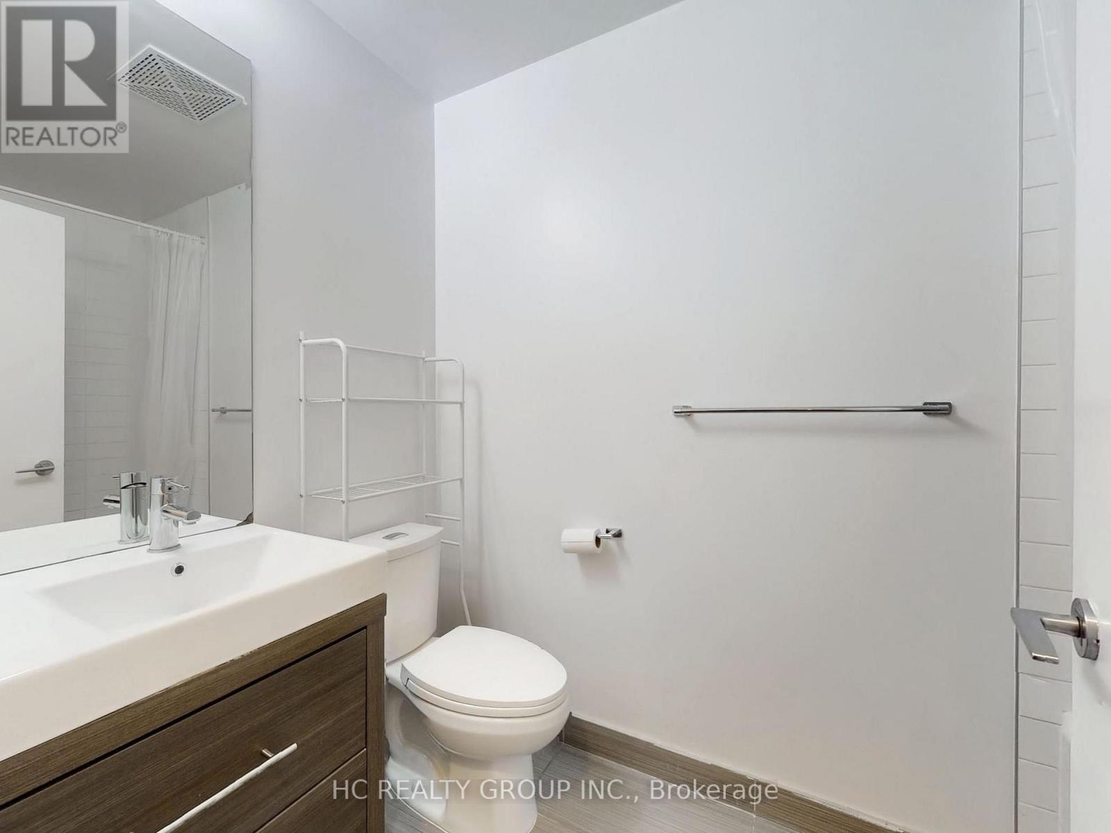 229 - 70 FOREST MANOR ROAD, Toronto (Henry Farm) — photo 9