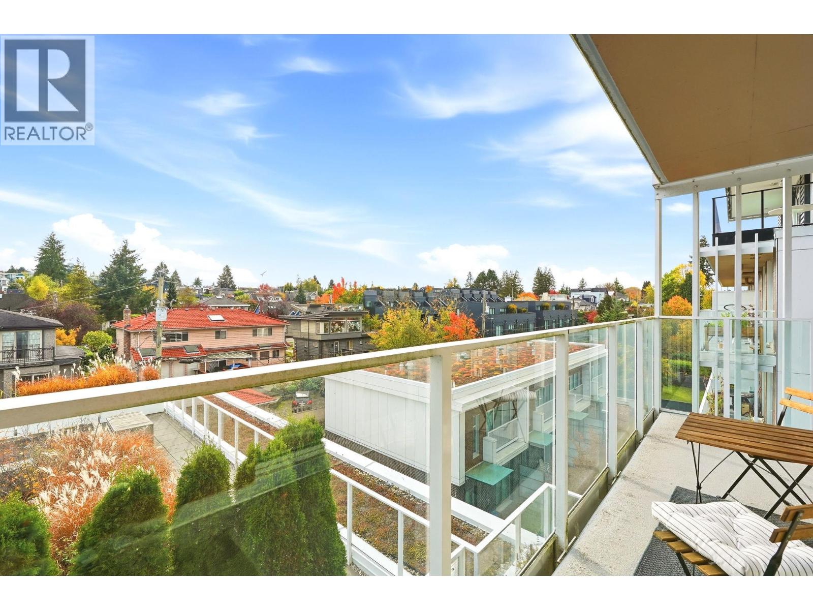 401 528 W King Edward Avenue, Vancouver — photo 14