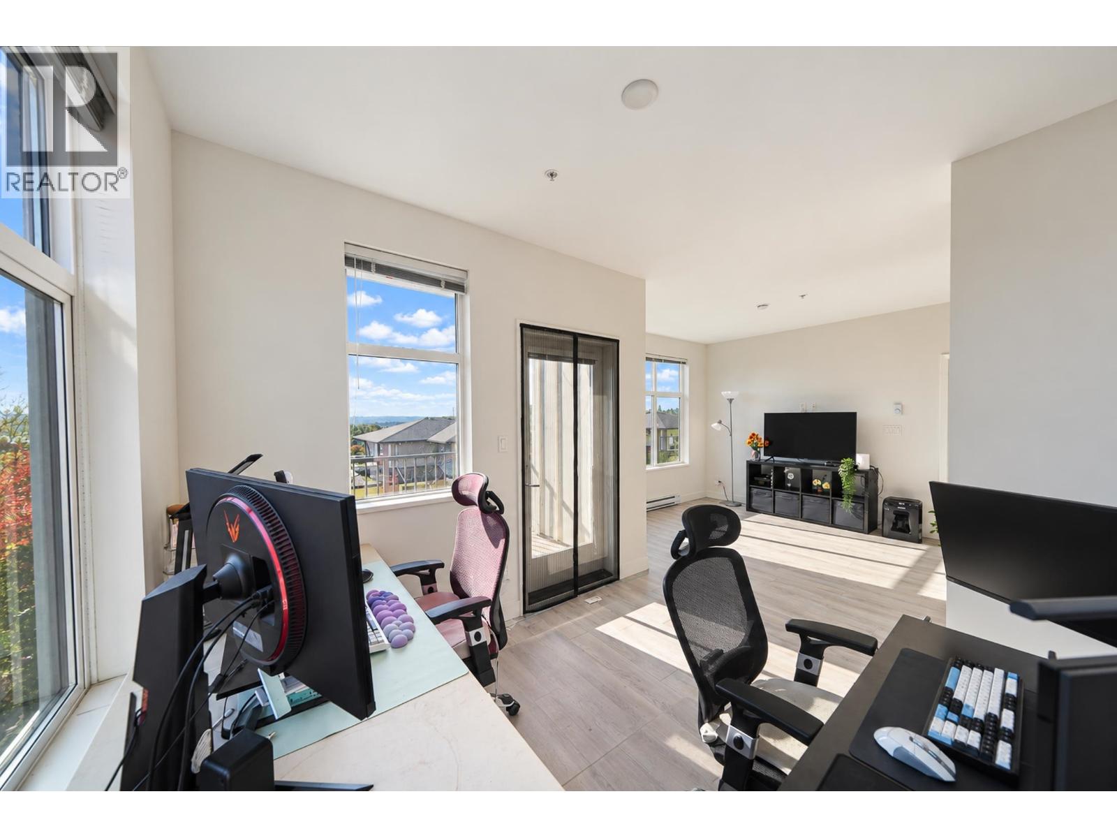 308 828 Gauthier Avenue, Coquitlam — photo 19