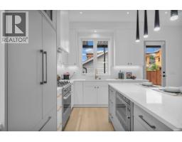 3627 E 45th Avenue, Vancouver, BC V5R3G6 Photo 12