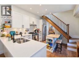 1701 Semlin Drive, Vancouver, BC V5N4P6 Photo 8
