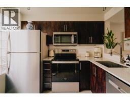 1 2880 W 4th Avenue, Vancouver, BC V6K1R2 Photo 13