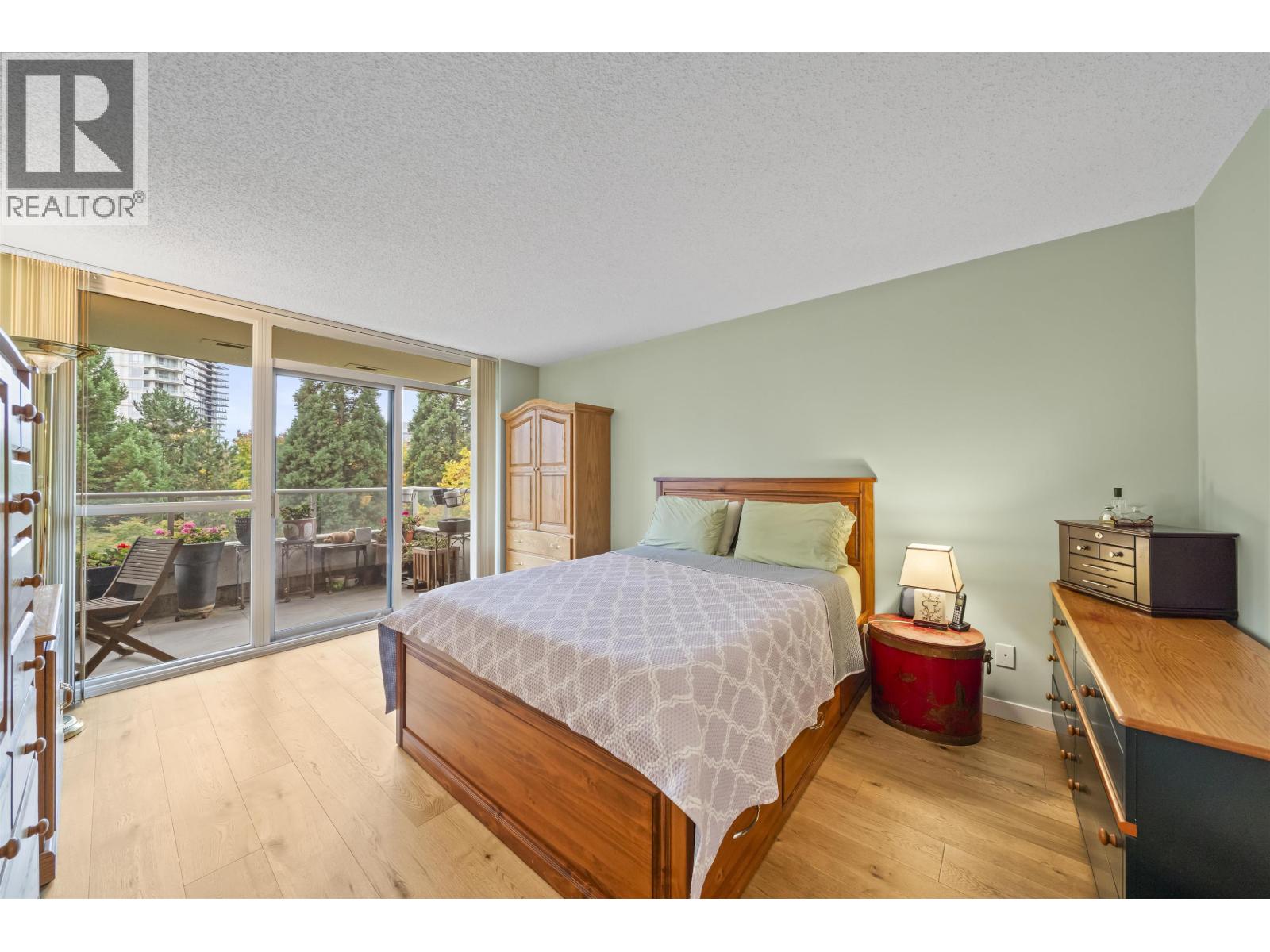 703 6070 Mcmurray Avenue, Burnaby — photo 18