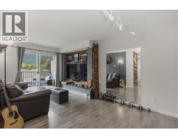 305 40160 Willow Crescent, Squamish, BC V8B0M2 Photo 9
