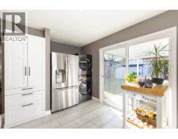 3657 Oxford Street, Port Coquitlam, BC V3B4E7 Photo 12