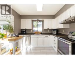 3657 Oxford Street, Port Coquitlam, BC V3B4E7 Photo 10