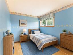 33 Parade Drive, Winnipeg, MB R2C0S3 Photo 20