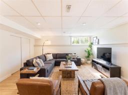 33 Parade Drive, Winnipeg, MB R2C0S3 Photo 24
