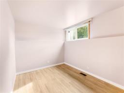 33 Parade Drive, Winnipeg, MB R2C0S3 Photo 33