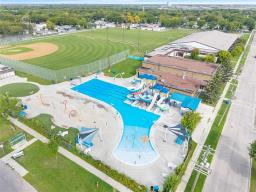 33 Parade Drive, Winnipeg, MB R2C0S3 Photo 49