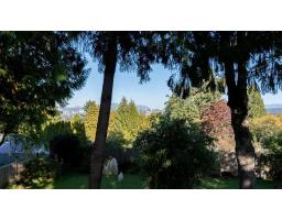 13231 112b Avenue, Surrey, BC V3R2H4 Photo 26