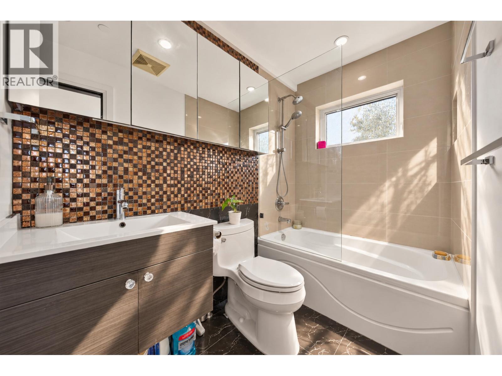 3526 W 38th Avenue, Vancouver — photo 26
