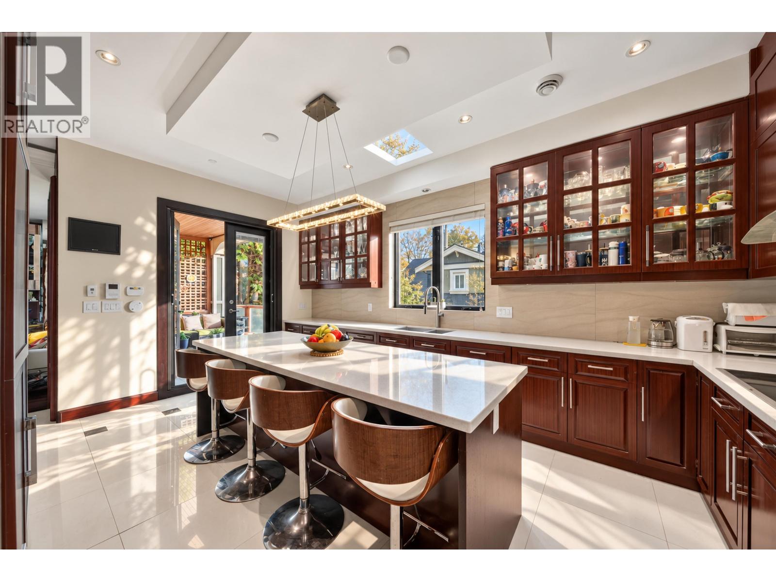 3526 W 38th Avenue, Vancouver — photo 11