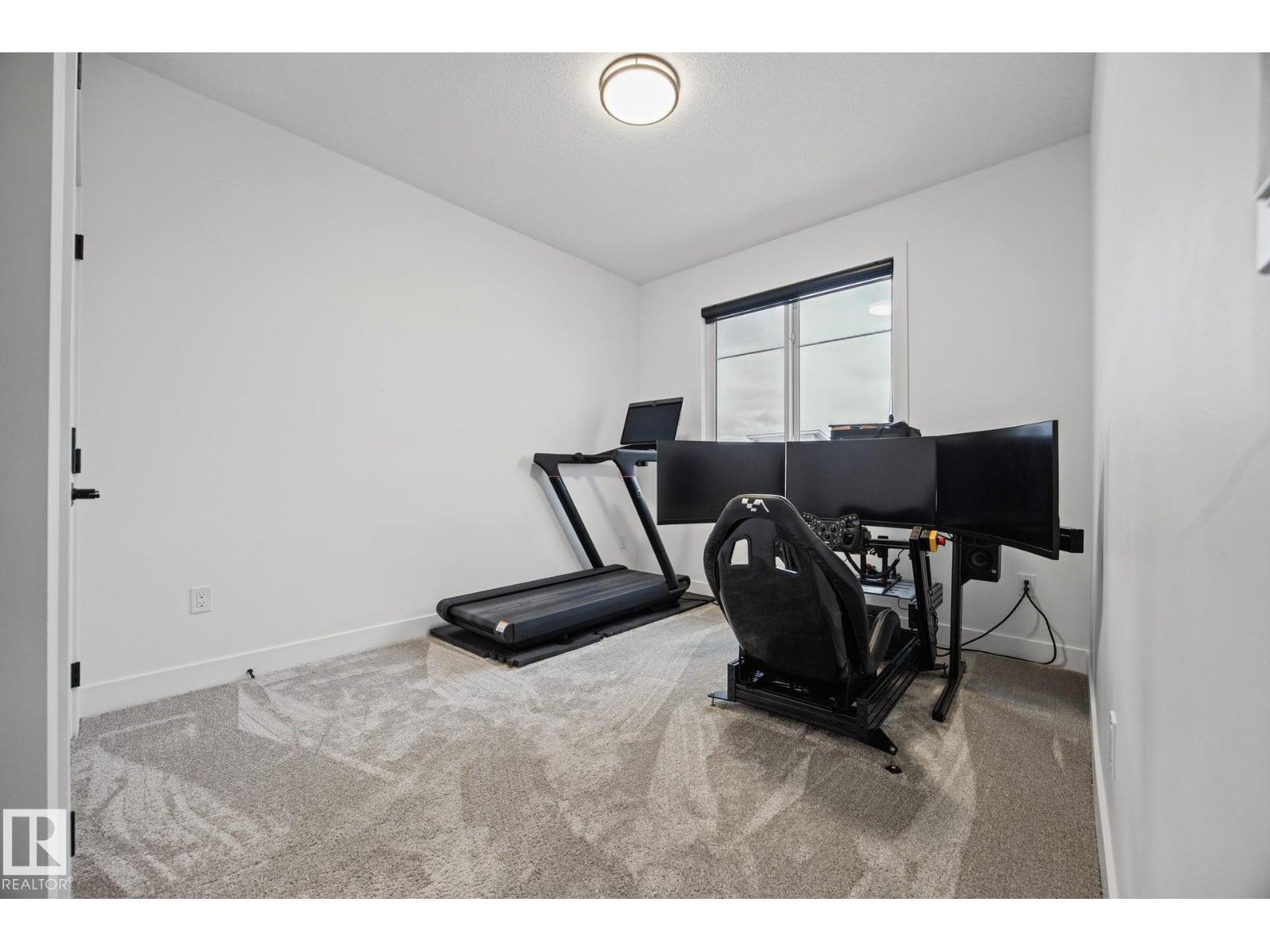58 Hummingbird Crescent, photo 40