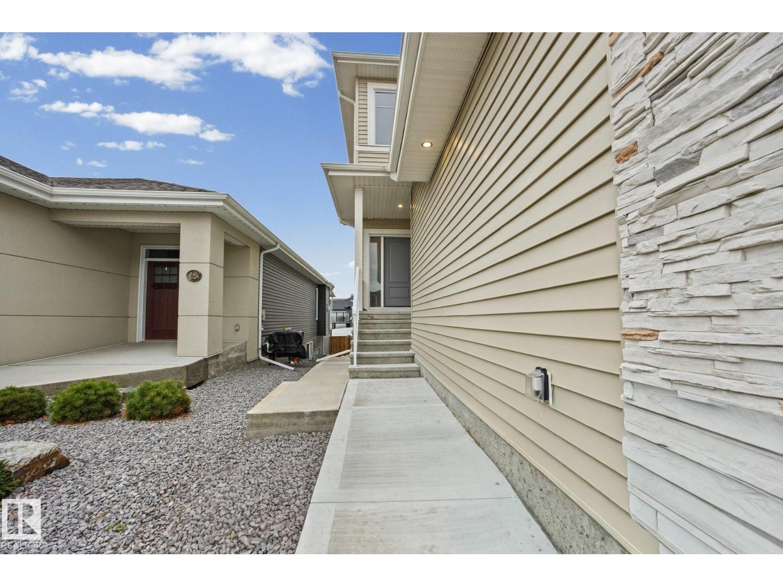 58 Hummingbird CR, Fort Saskatchewan — photo 6