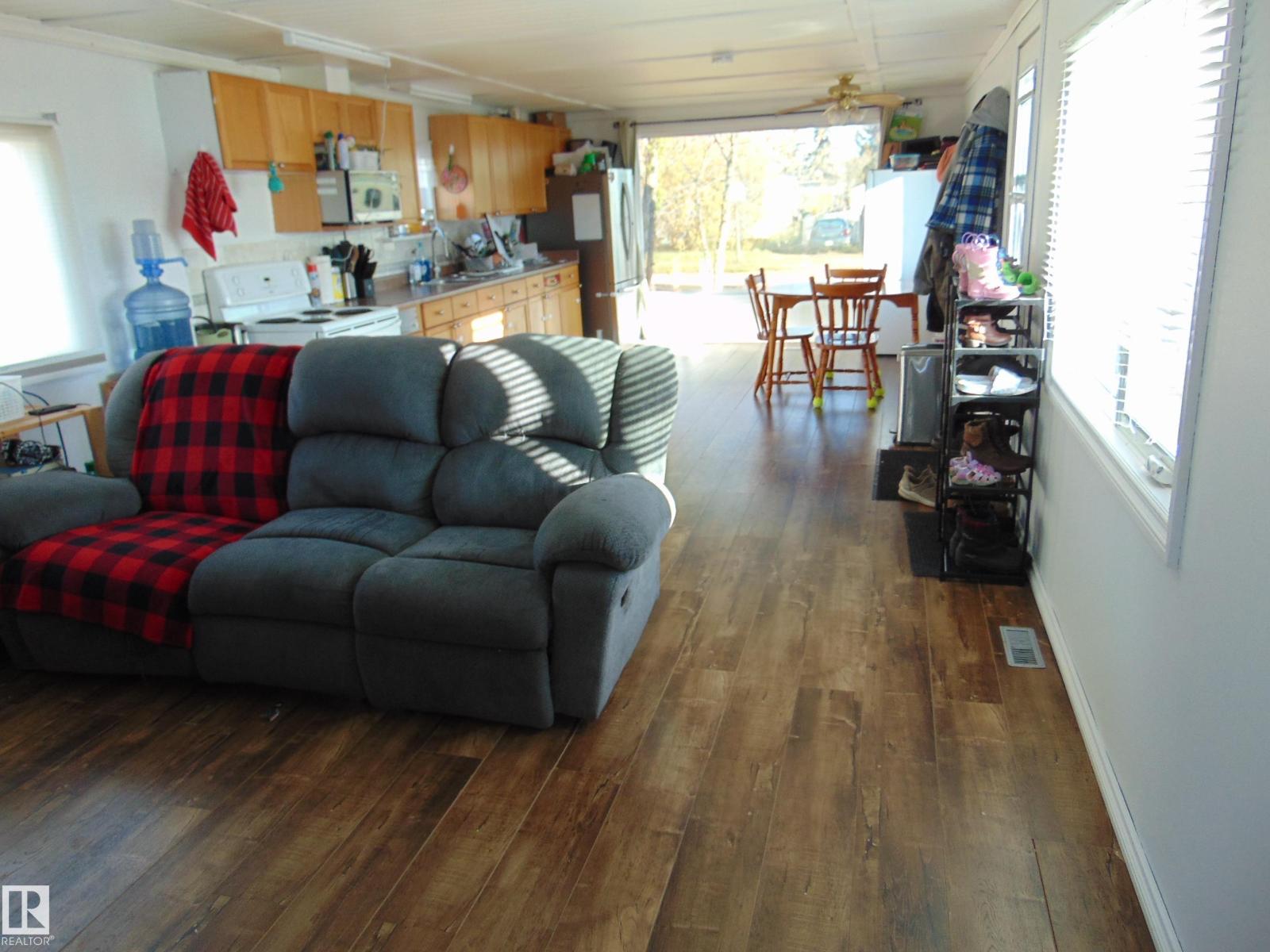 4827 49 AV, Chipman — photo 17