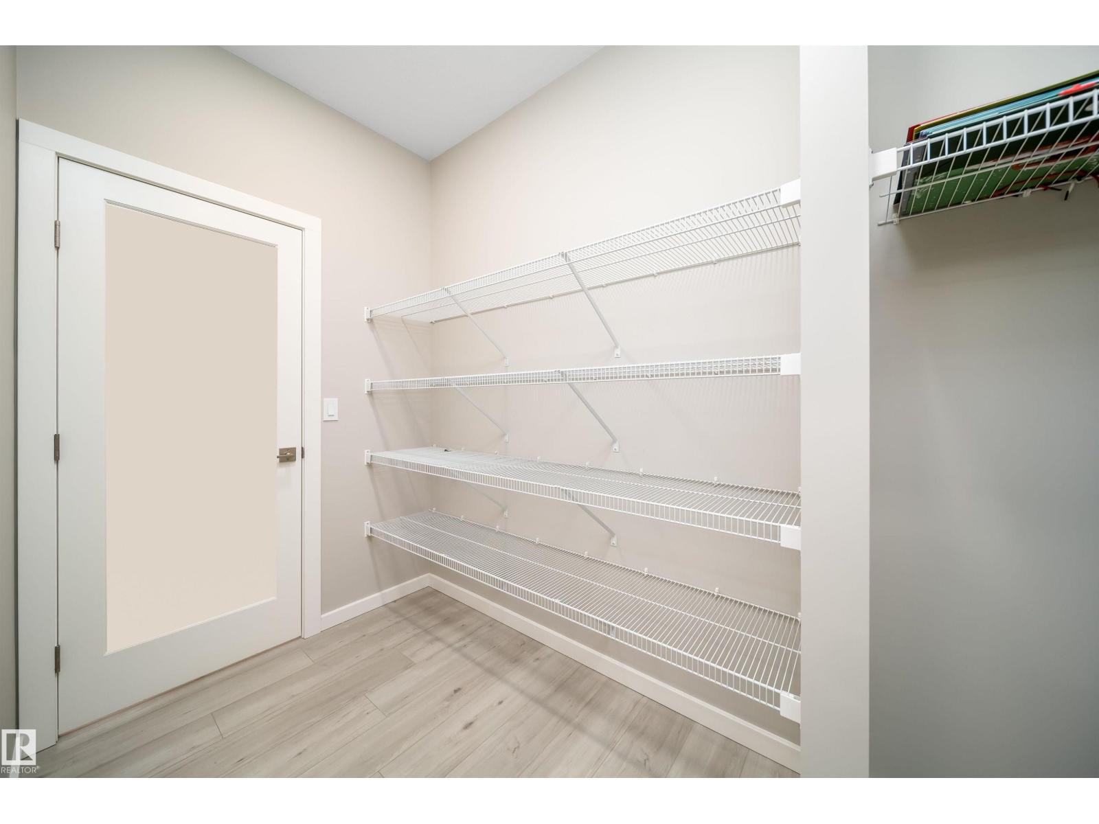 Property photograph 40 for MLS E4514367