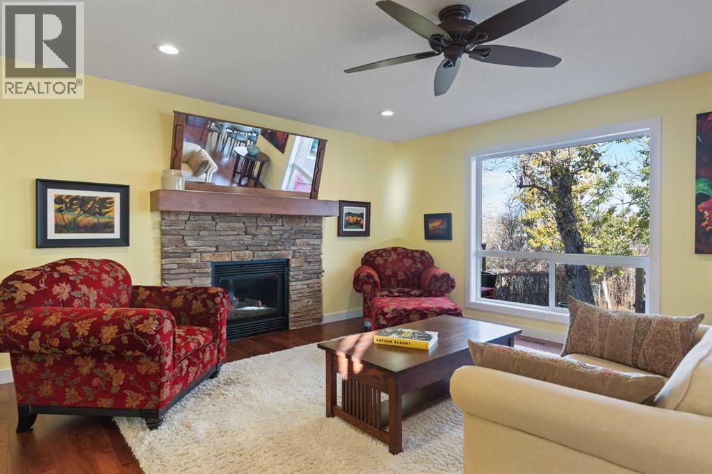 634 Lineham Acres Drive NW, photo 2 of 49