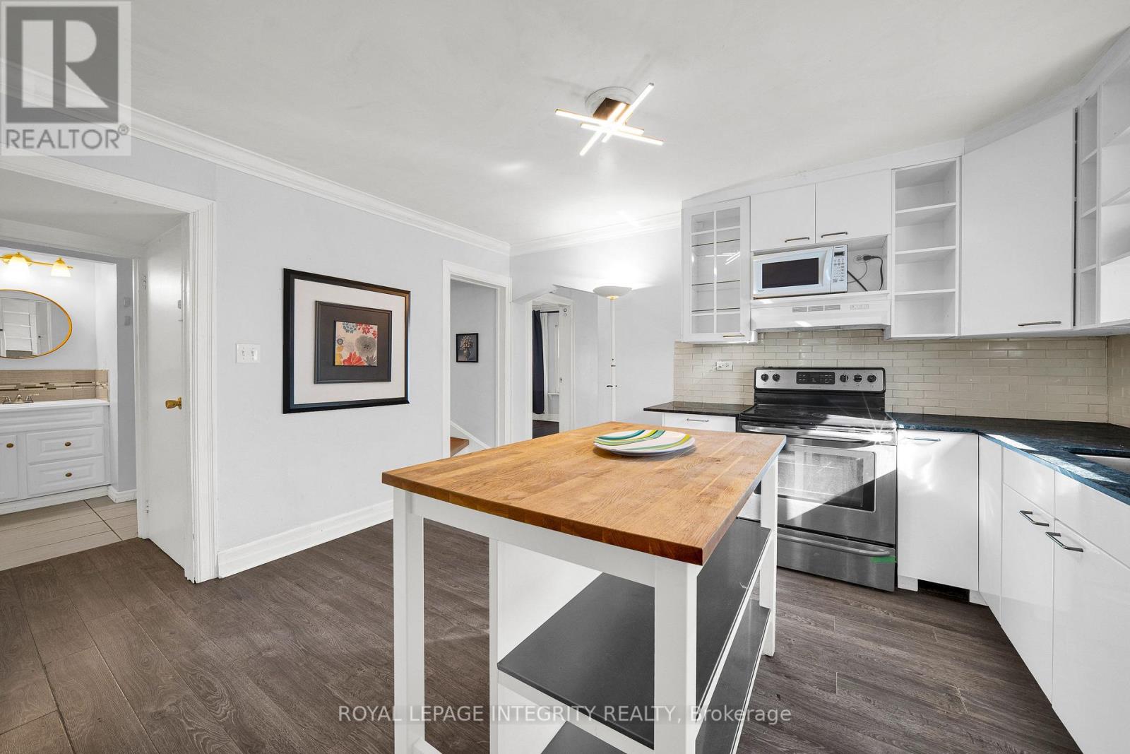 560 KIRKWOOD AVENUE, Ottawa — photo 11