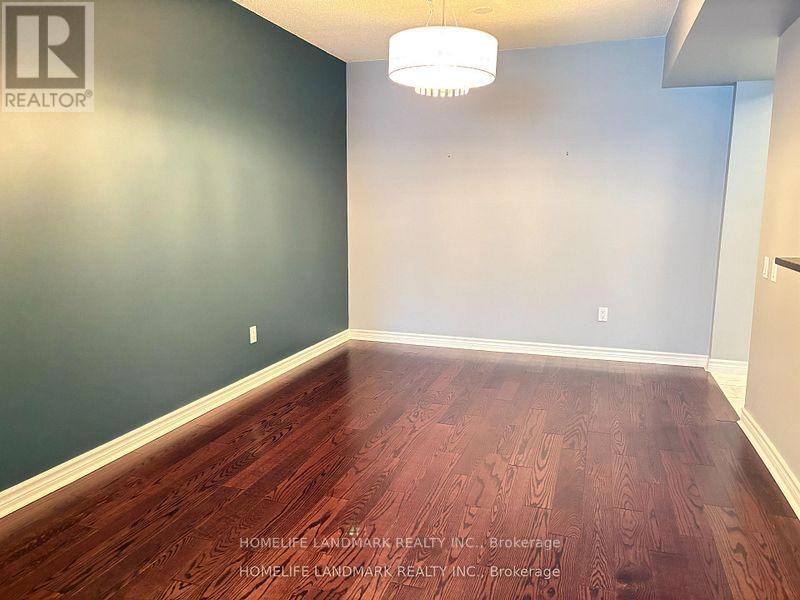 1002 - 71 SIMCOE STREET, Toronto (University) — photo 9
