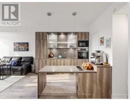 1709 - 11 Yorkville Avenue, Toronto, ON M4W0B7 Photo 6