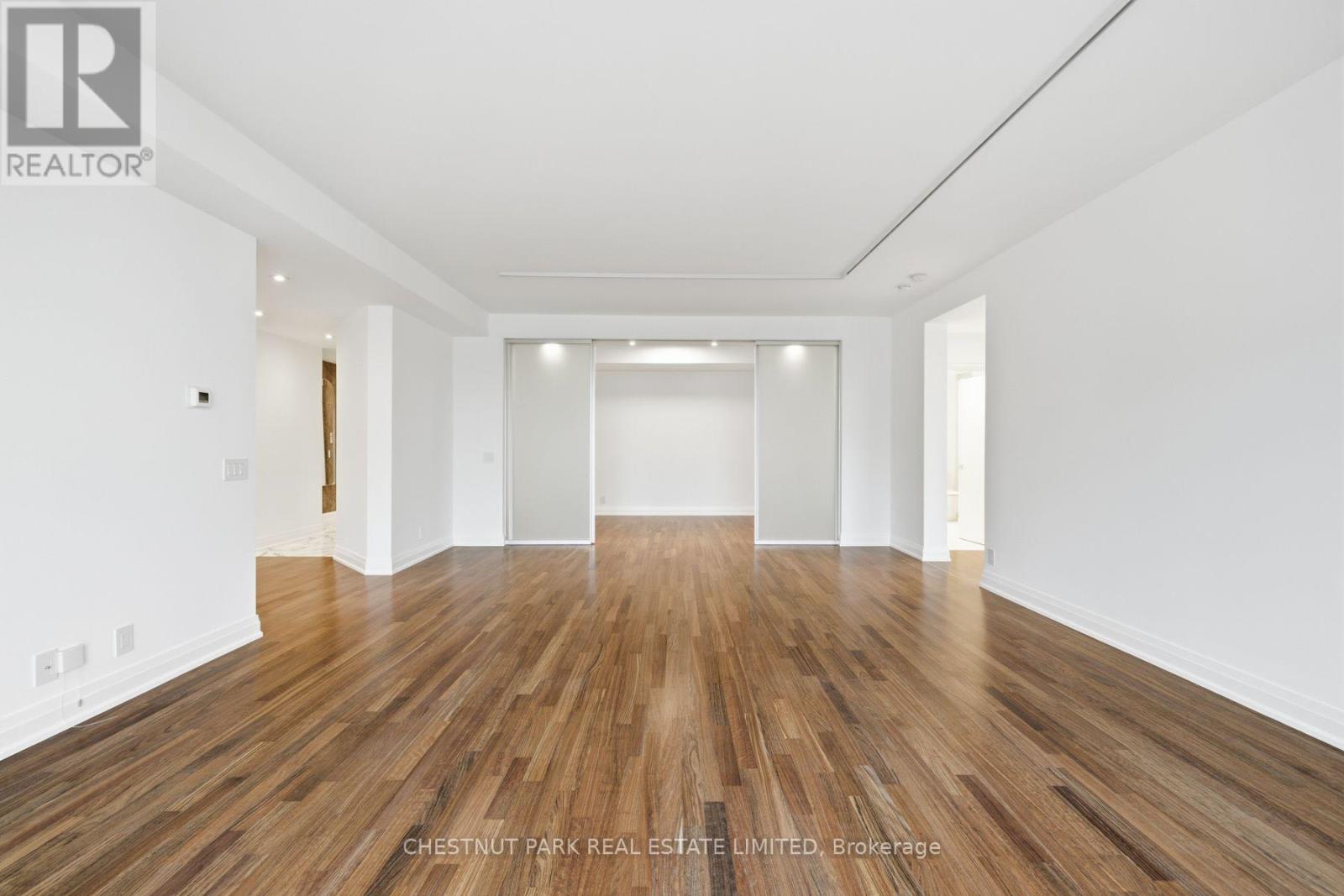 803 - 3 MCALPINE STREET, Toronto (Annex) — photo 9