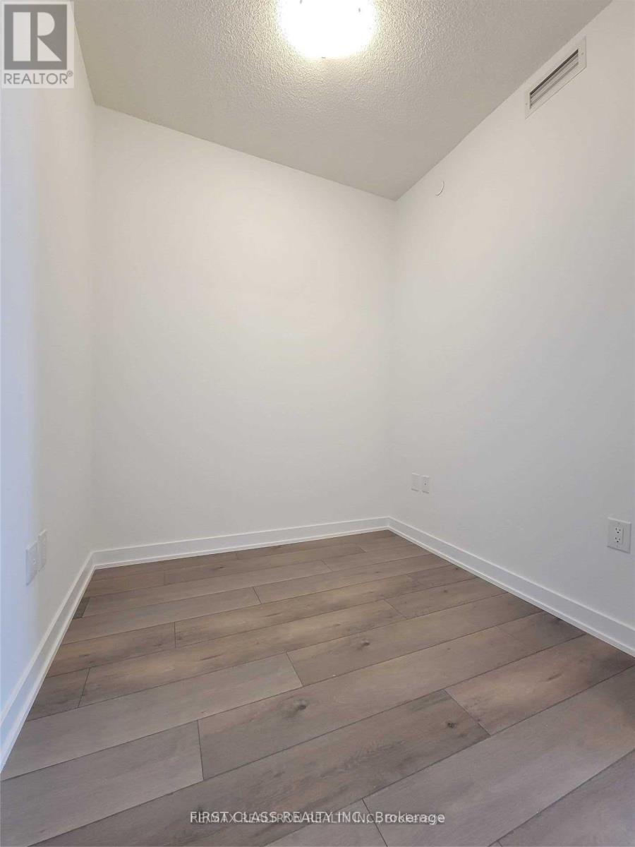 2116 - 38 HONEYCRISP CRESCENT, Vaughan (Vaughan Corporate Centre) — photo 5