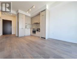 2116 - 38 Honeycrisp Crescent, Vaughan, ON L4K0M8 Photo 7