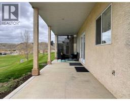 2 (b), 398 Canyon Boulevard, Lethbridge, AB T1K6V2 Photo 26