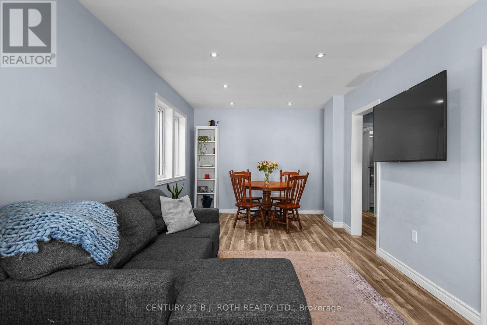 279 NOTTAWASAGA STREET, Orillia — photo 5