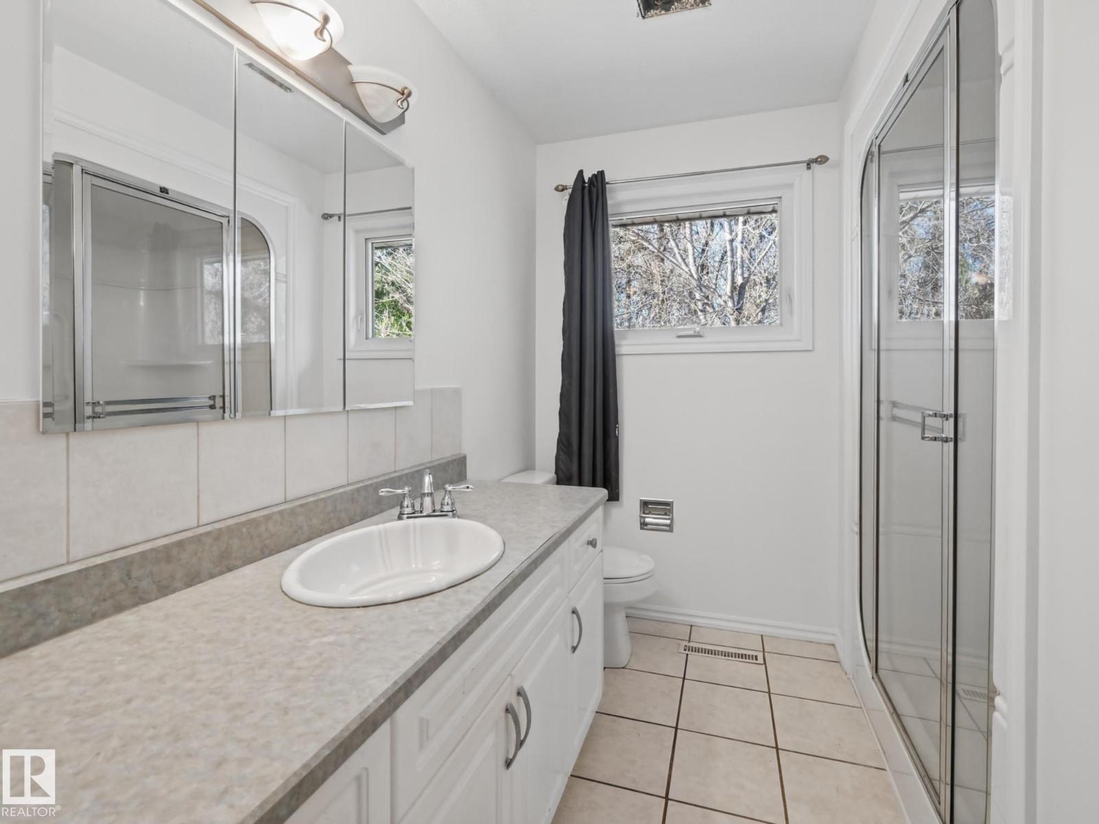 Property photograph 24 for MLS E4514368