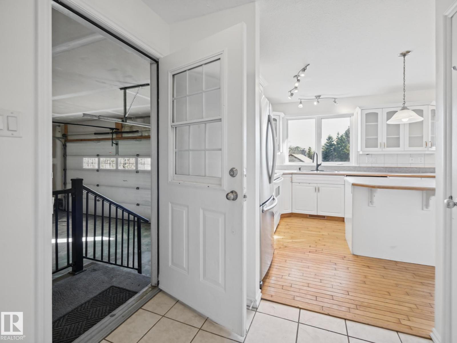 Property photograph 34 for MLS E4514368