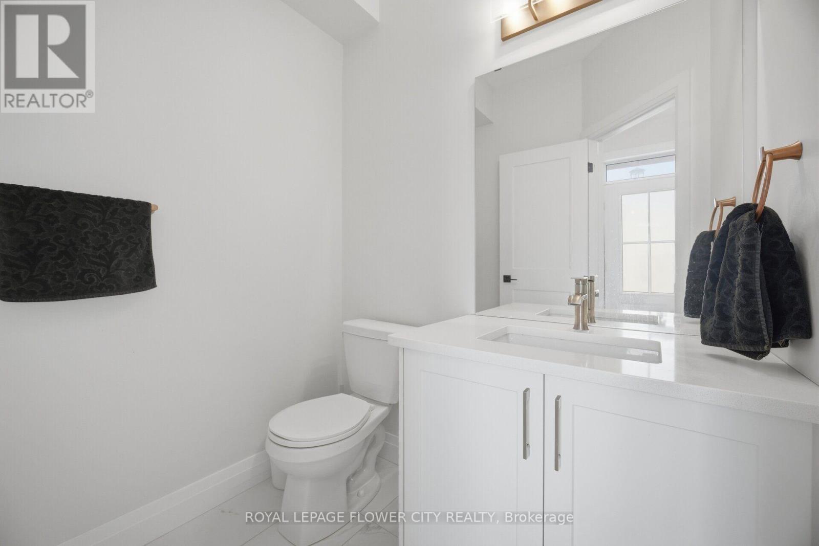 6721 Hayward Drive, London South, ON photo 24
