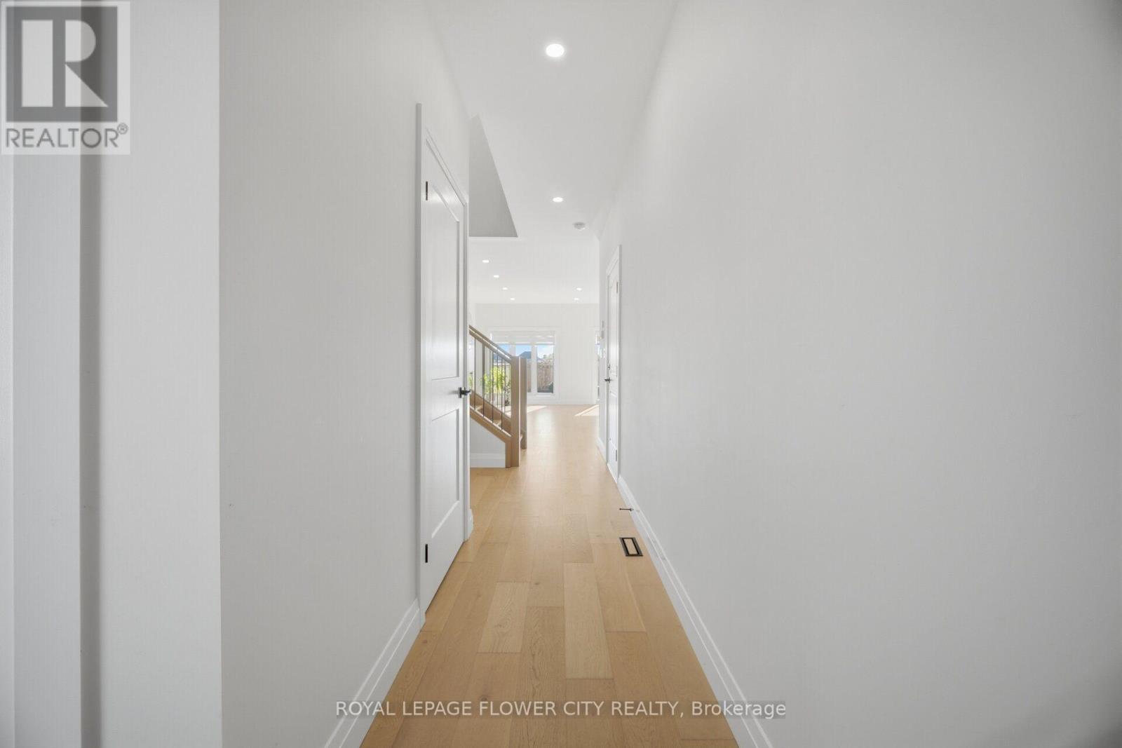 6721 HAYWARD DRIVE, London South (South V) — photo 7