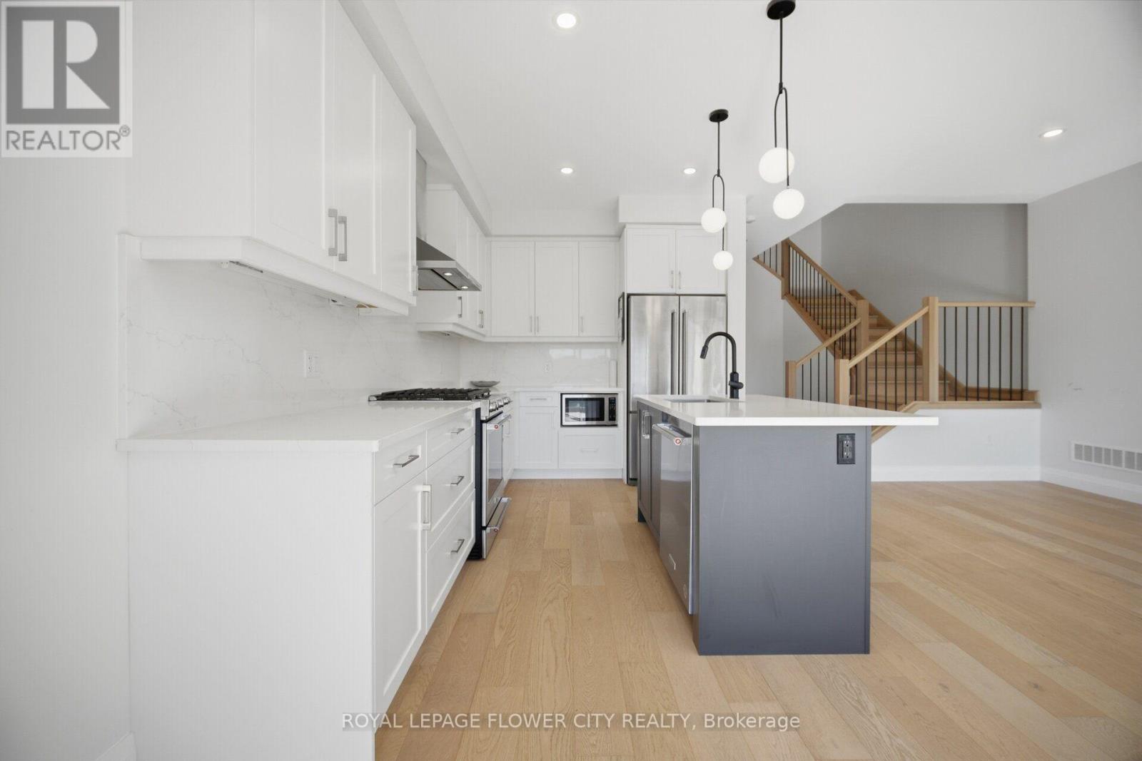 6721 HAYWARD DRIVE, London South (South V) — photo 8