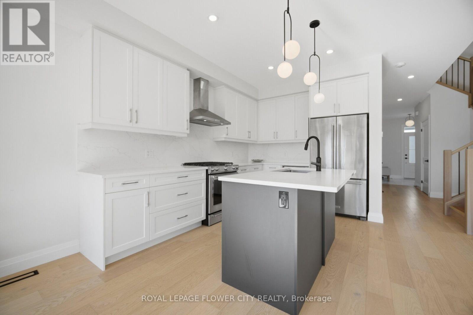 6721 HAYWARD DRIVE, London South (South V) — photo 9