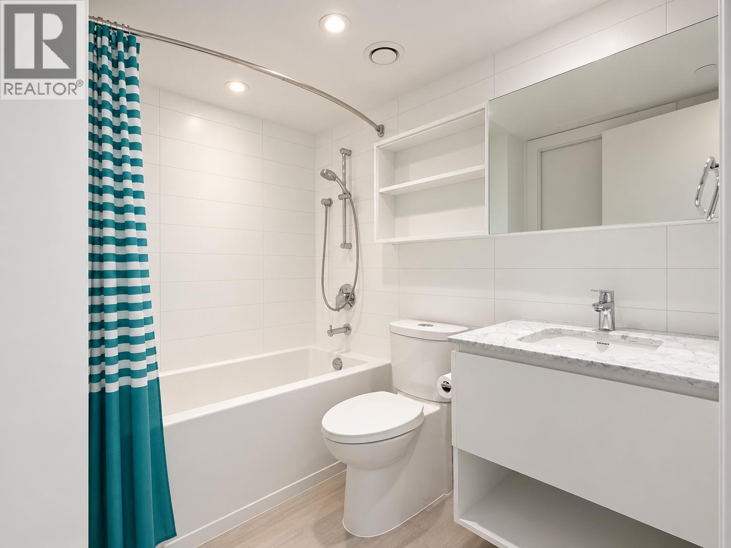 1909 908 Quayside Drive, New Westminster — photo 16