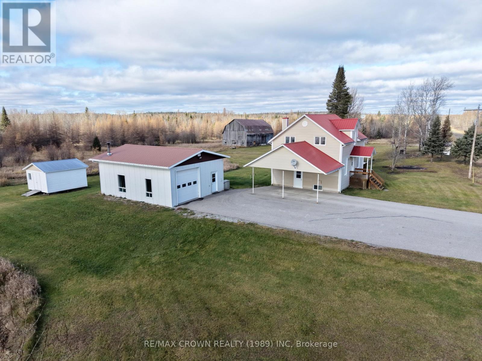 1271 MITRON ROAD, Cochrane Remote Area (Hallebourg) — photo 3
