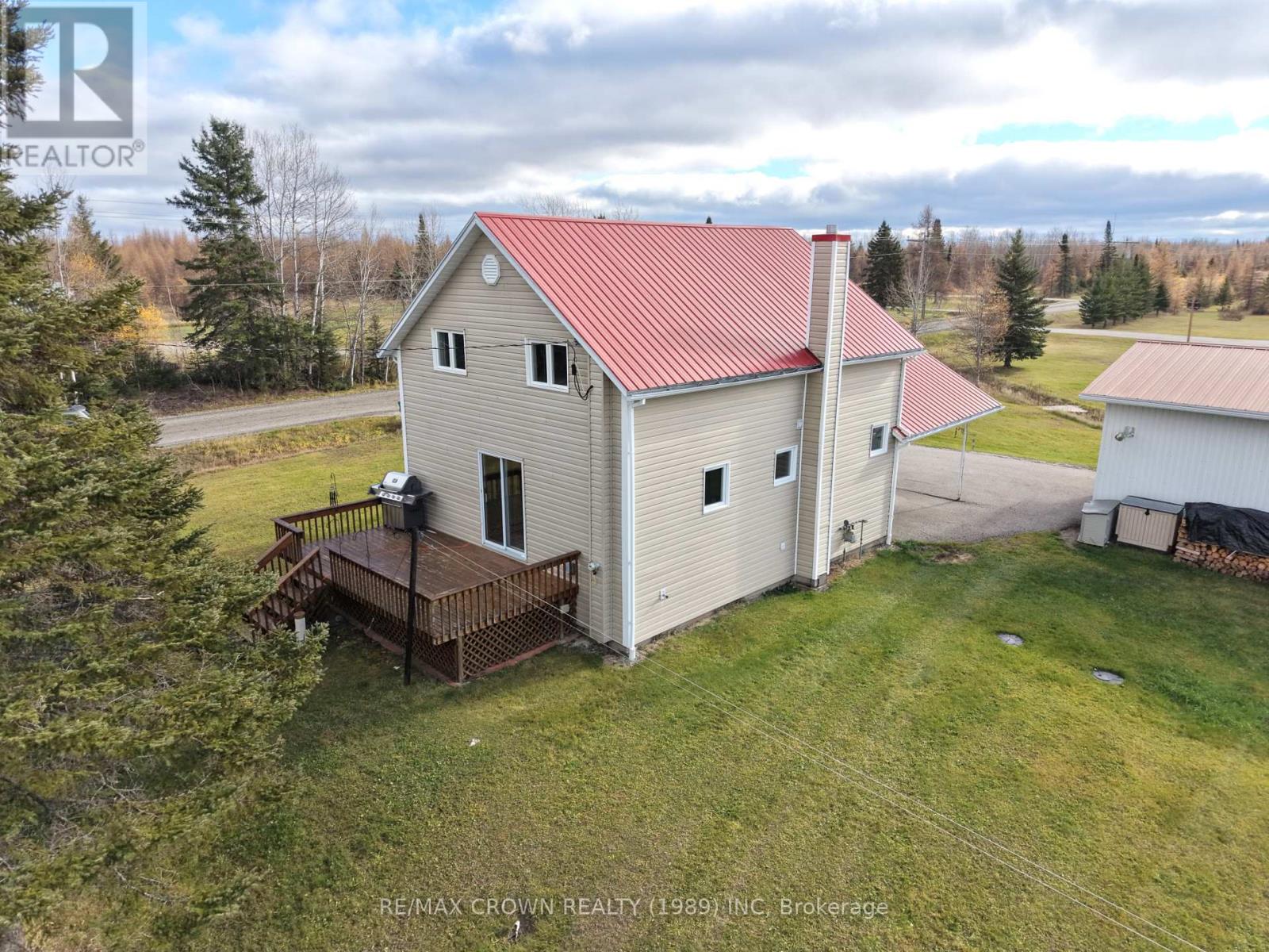 1271 MITRON ROAD, Cochrane Remote Area (Hallebourg) — photo 7